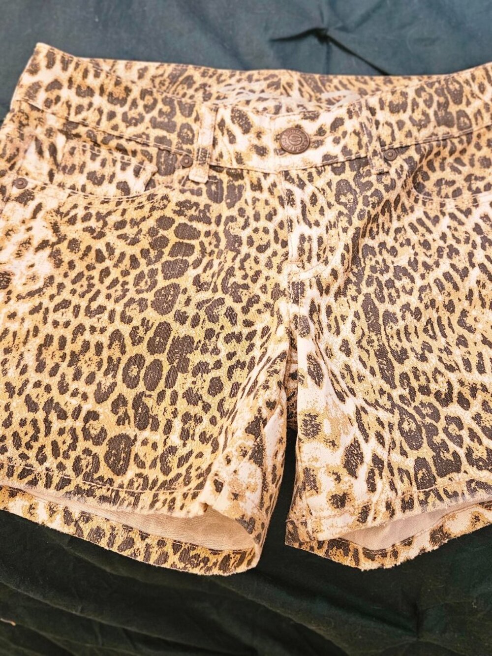 Seven Animal print adorable shorts